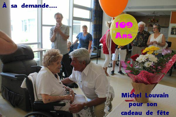 Doux souvenir : Ses 109 ans avec Michel Louvain !