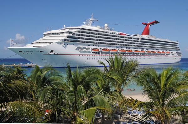 Carnival Cruise annule ses croisières de novembre en Floride